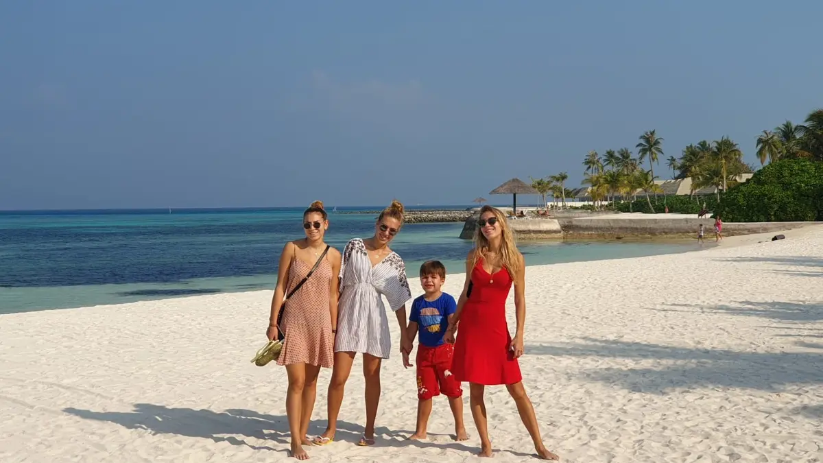 SUN SIYAM IRU FUSHI FAMILY ZLOPAŠA